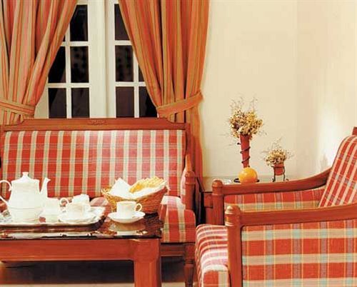 The Avenue Center Hotel Kochi Eksteriør billede
