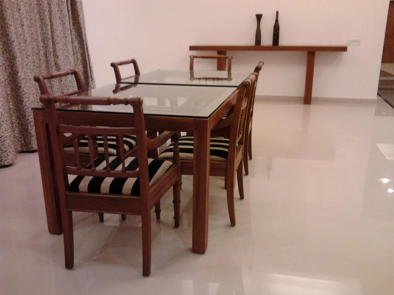 The Avenue Center Hotel Kochi Eksteriør billede