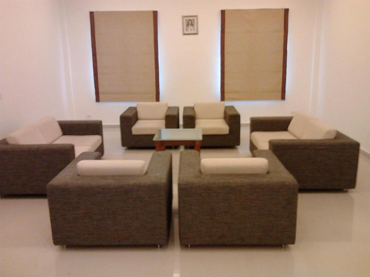 The Avenue Center Hotel Kochi Eksteriør billede